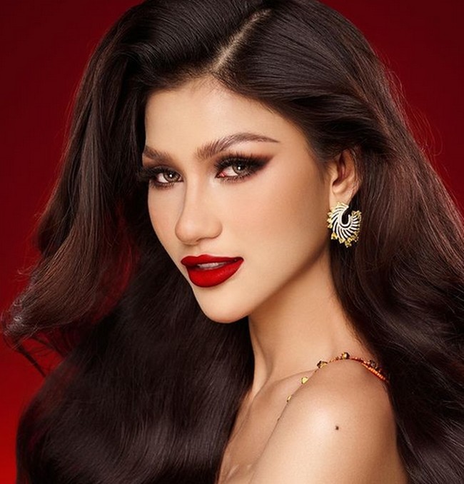 “Perang hanya membuat kehancuran termasuk keluarga, mimpi dan harapan. Mari kita memaafkan dan saling mendengarkan dan memulai dialog. Aku memanggil semua komunitas internasional untuk mengambil langkah sehingga bisa mencegah tidak ada lagi anak yang tumbuh dengan keadaan berantakan,” ungkapnyaFoto: dok. Instagram/@ritassyawellgreat