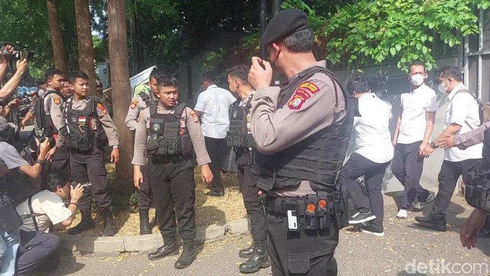 Rumah di Jalan Kertanegara, Jakarta Selatan digeledah terkait dugaan kasus pemerasan SYL. (Rumondang/detikcom)