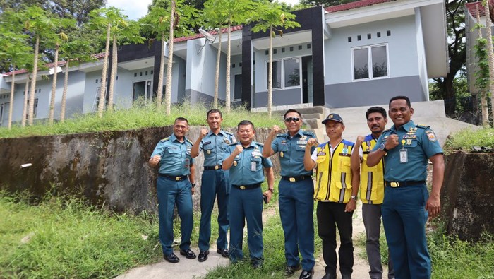 Rumah Khusus untuk TNI AL di Ambon