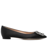 Di situs Farfetch, sepatu dari Hangisi itu dijual seharga US$ 1.007 atau Rp 16 juta. (Foto: Dok. Farfetch)