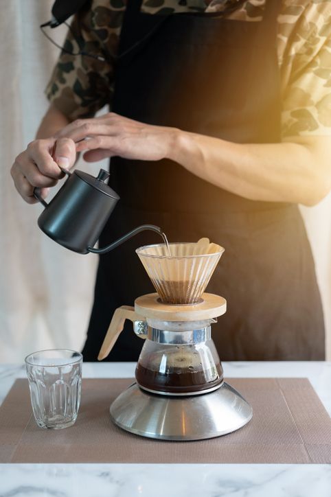 Studi Ungkap Rajin Minum Kopi Kurangi Risiko Lemah Fisik Saat Tua