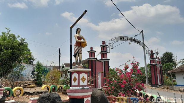 Suasana di Desa Sugihan, Kecamatan Bendosari, Sukoharjo yang konon dulunya dihuni oleh orang-orang kaya. Foto diambil Kamis (26/10/2023).