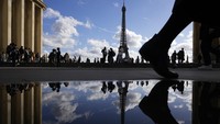 Selanjutnya ada Paris di Prancis. AP Photo/Pavel Golovkin