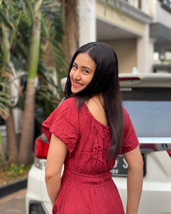 Afifah Riyad Afifah Riyad