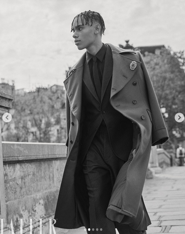 Alexandre adalah putra Pangeran Albert dan pramugari Togo Nicole Coste, yang bertemu di pesawat pada tahun 1997. Alexandre lahir pada tahun 2003 tetapi tidak masuk dalam takhta waris kerajaan, karena orang tuanya belum menikah.Foto: dok. Tatler