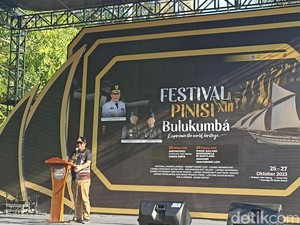 Pj Gubernur Sulsel Sebut Penjualan Kayu Pembuatan Pinisi Kewenangan Pusat