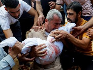 24 Hari Serangan Brutal Israel ke Palestina: 8 Ribu OrangTewas