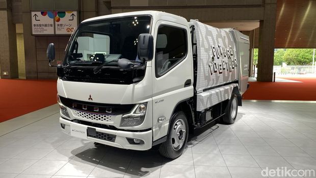 Fuso di Japan Mobility Show 2023