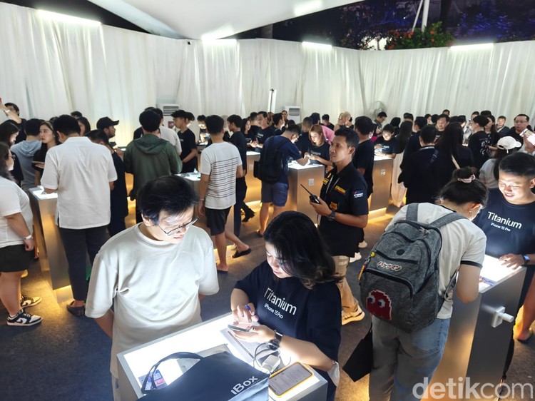 iBox Midnight Lunch iBox Midnight Lunch