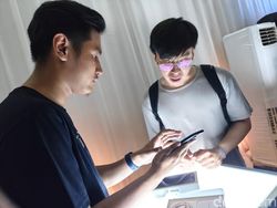 Kemeriahan Pesta Penyambutan iPhone 15 di Indonesia