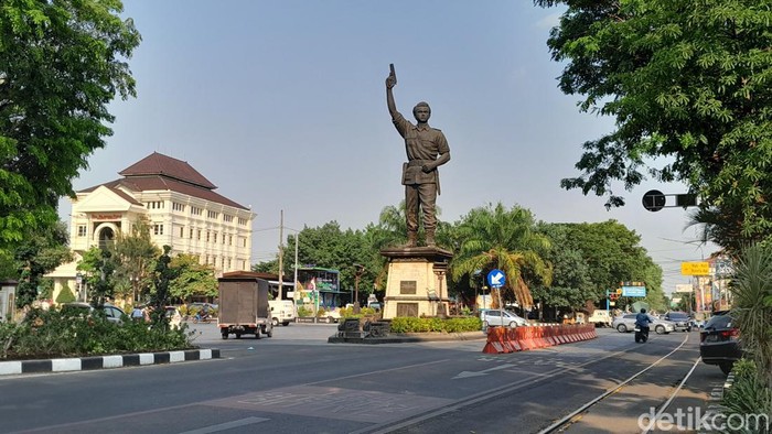 Jalan Slamet Riyadi Solo, Surakarta.