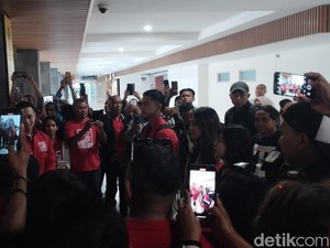 Kaesang Tiba di Kupang, Akan Bertemu Relawan Jokowi-Menangkan Prabowo-Gibran