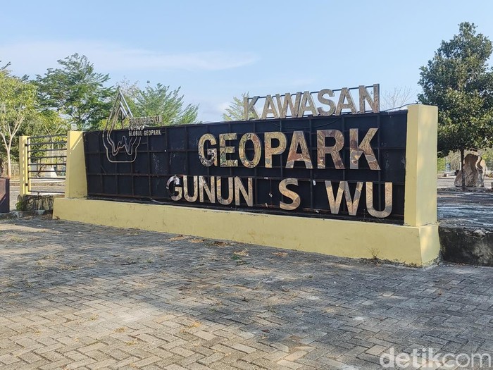 Kondisi Etalasi Taman Batu Gunungkidul, Kamis (27/10/2023).