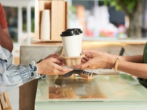 Jangan Lakukan 5 Hal Ini Saat di Coffee Shop karena Tidak Sopan