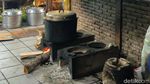 Berasa di Rumah Nenek, Resto Ini Tawarkan Mangut Lele dan Sate Kulit