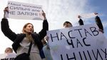 Para Wanita Ini Demo Minta Frekuensi Rotasi Tentara Ukraina
