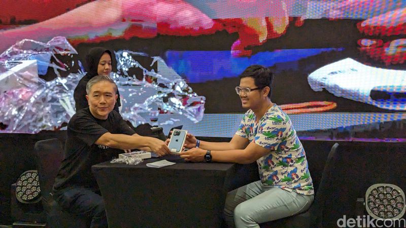 Peluncuran iPhone 15