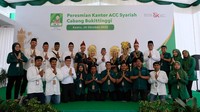 Inisiatif tersebut sejalan dengan kearifan lokal masyarakat Bukittinggi yang mayoritas beragama Islam, seperti Adat Basandi Syarak dan Syarak Basandi Kitabullah. Kearifan ini menekankan nilai-nilai keadilan, kehati-hatian, dan tolong-menolong yang sejalan dengan prinsip-prinsip ekonomi syariah. 