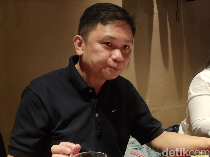 Presiden Direktur PT Isuzu Astra Motor Indonesia (IAMI) Yusak Kristian Solaeman