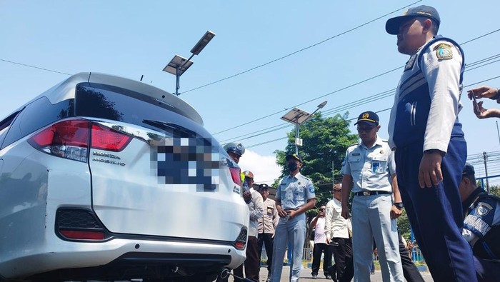 Puluhan Kendaraan di Banyuwangi Terjaring Razia Kadar Emisi