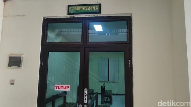 Sidang tertutup siswa bacok guru Madrasah Aliyah (MA) di Pengadilan Negeri (PN) Demak, Jumat (27/10/2023).