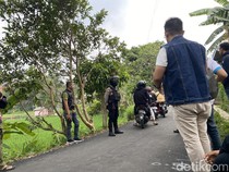 Densus Tangkap Dua Terduga Teroris di Sukabumi, Buku-Panci Disita