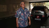 Direktur Utama PT. Indobuildco Pontjo Sutowo dan Direktur PT Indobuildco Nizar Sungkar tiba di Bareskrim Polri, Jakarta, Jumat (27/10/2023).  