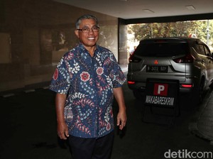 Izin Hotel Sultan Dibekukan Bahlil, Pontjo Sutowo: Ngawur! Saya Dosa Apa?