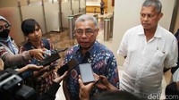 Yosef menegaskan tidak ada satupun keputusan pengadilan yang memerintahkan PT Indobuildco untuk mengosongkan lahan Hotel Sultan. Hal itu yang disimpulkan sebagai tindakan main hakim PPKGBK.  