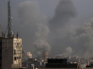 Uni Eropa Serukan Koridor dan Jeda Kemanusiaan di Jalur Gaza