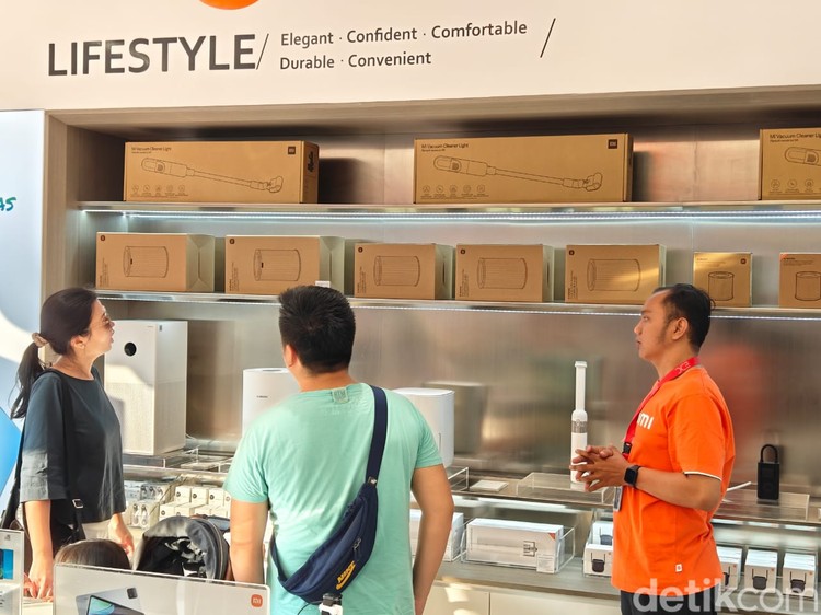 Xiaomi Flagship Experience Store
