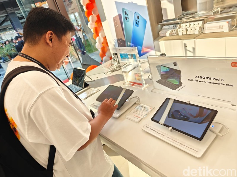 Xiaomi Flagship Experience Store