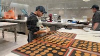 Flor hadir dan terlihat menyajikan menu bertema Folklore, tema dari JDW tahun ini yang menjadi inspirasi bagi menu-menu special limited edition yang menciptakan hidangan dan terinspirasi oleh legenda dan cerita rakyat Indonesia hingga budaya luar.