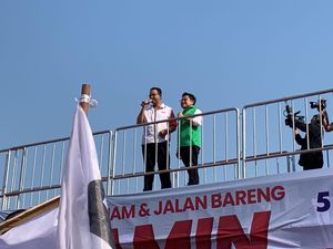 Anies Janji Bakal Perbaiki Jalan Sawangan Depok jika Menang Pilpres 2024