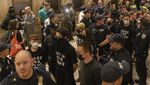 Bikin Lumpuh Stasiun New York, 200 Demonstran Pro-Palestina Ditangkap