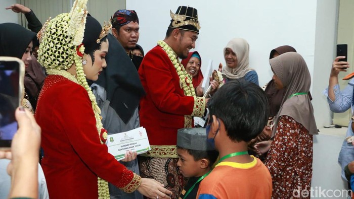Bupati Sumenep Achmad Fauzi