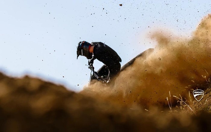 Ducati ikut bermain di segmen Motocross.