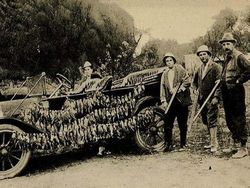 Bukan Hantu, Tapi Tetap Saja Foto Ini Bikin Merinding