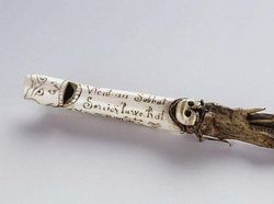 Bukan Hantu, Tapi Tetap Saja Foto Ini Bikin Merinding