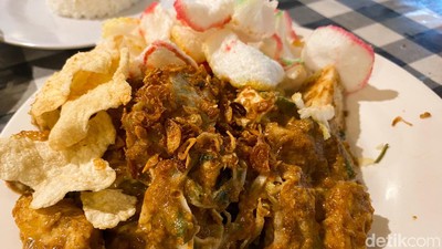 Gado-gado Racikan Mak Gobang yang Terkenal di BSD