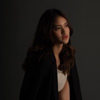 Sama-sama bertubuh langsing dan berambut panjang, penampilan wanita yang akrab disapa Leya itu memang terlihat mirip dengan kekasih Rizky Febian, Mahalini. Bagaimana menurutmu? Foto: Instagram/@harleyavaprincy