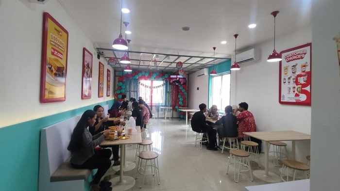 Jajanan Kekinian 3-in-1 Jadi Destinasi Wisata Kuliner Baru