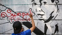 Mural yang menghiasi dinding di Depok itu bertema Bersama Majukan Indonesia Muda Berdaya. 