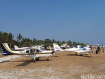 Menilik Keindahan Pesawat Kecil di Pangandaran Air Show 2023
