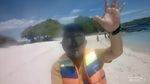Sekali Seumur Hidup Kamu Harus Bertualang ke Pantai Pink