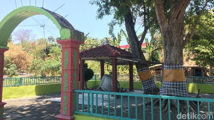 Punden Cindelaras di Dusun Balas, Kelurahan Balas Klumprik, Kecamatan Wiyung, Surabaya.