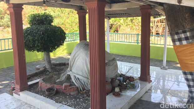 Punden Cindelaras di Dusun Balas, Kelurahan Balas Klumprik, Kecamatan Wiyung, Surabaya.