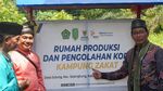 Penyerahan Bantuan di Kampung Zakat Desa Sulung
