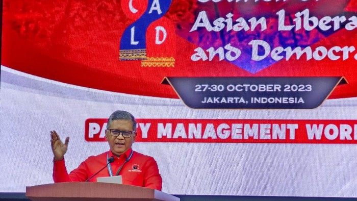 Sekjen PDIP Hasto Kristiyanto di Sekolah Partai PDIP, Sabtu (28/10/2023).