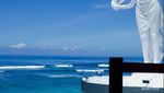 Serunya Masuk Klub Pantai di Pantai Melasti